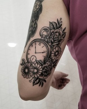 watch tattoo